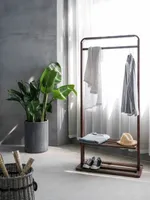 How to Choose the Best Full-Length Mirror for Your Decor Illustration